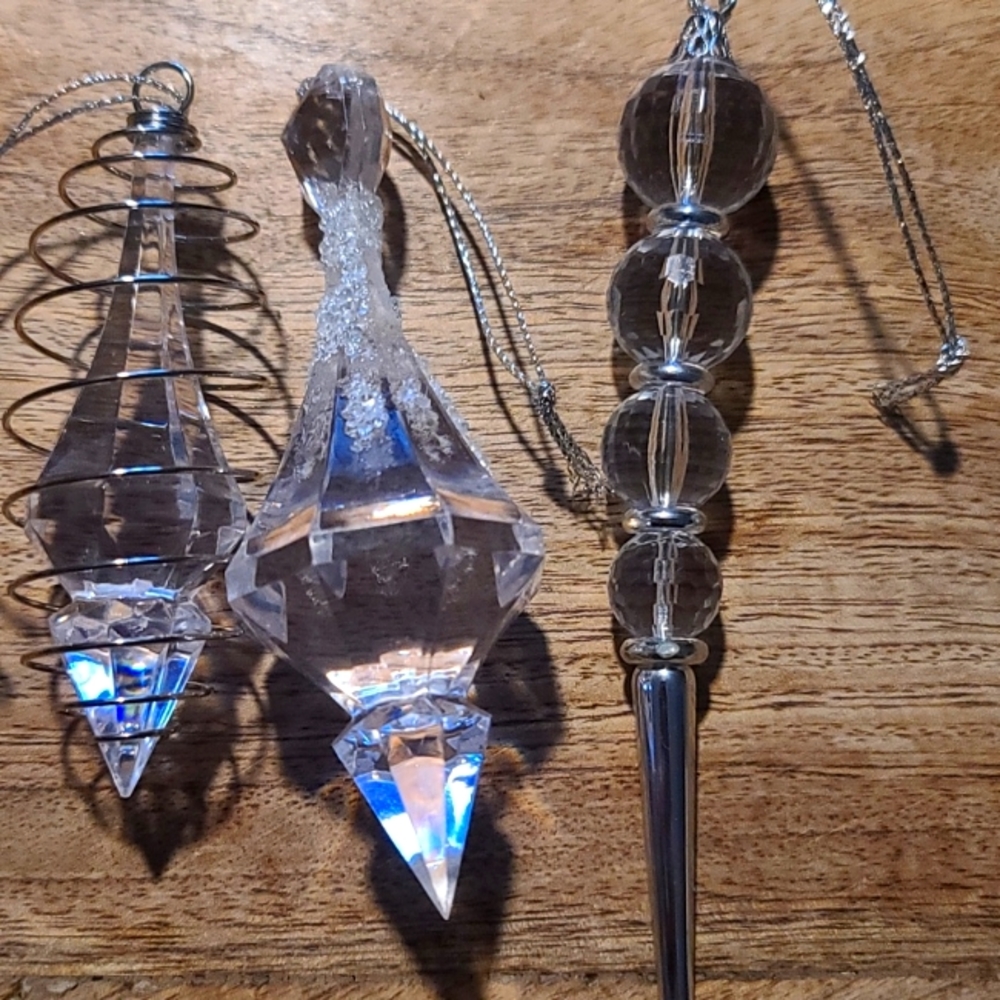 3 Christmas ornaments
